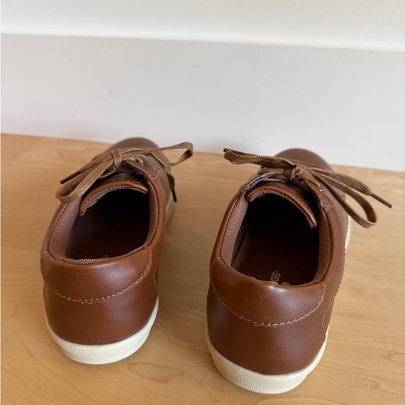 Boys 6.5 Deer Stags Kane Brown Faux Leather Dress Shoes - Picture 4 of 7